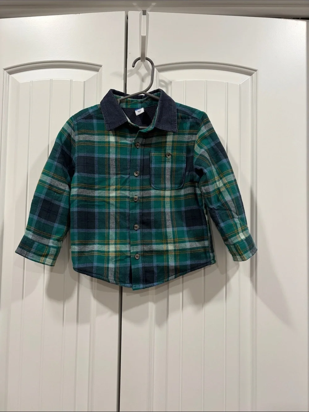 Old Navy Green & Blue Plaid Flannel Button-Down Shirt